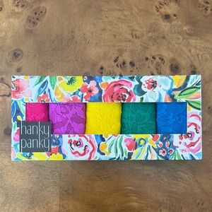 Hanky Panky Lace Thong Set - low rise - 5 pack